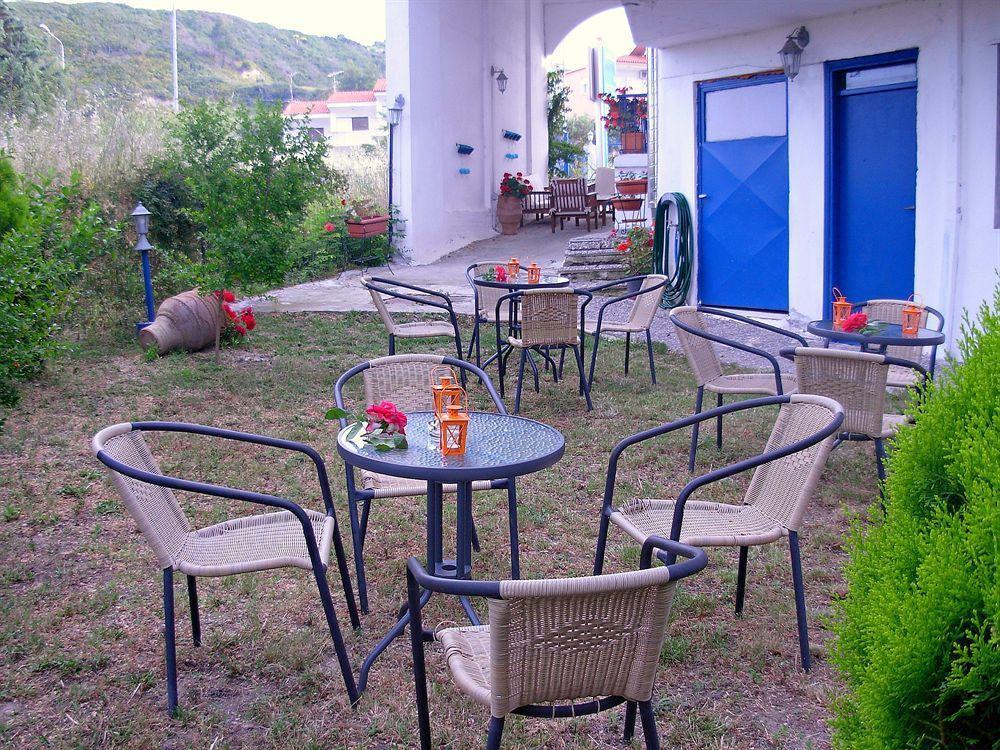 Anemos Hotel Polychrono Buitenkant foto